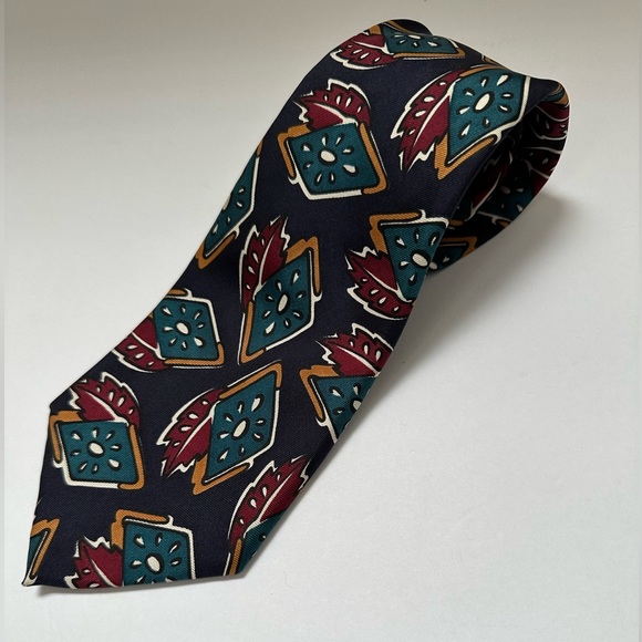 Lord & Taylor Accessories Vintage Silk Lord Taylor Kensington